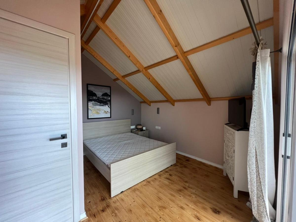 Attic View Villa Loutsa  Bagian luar foto