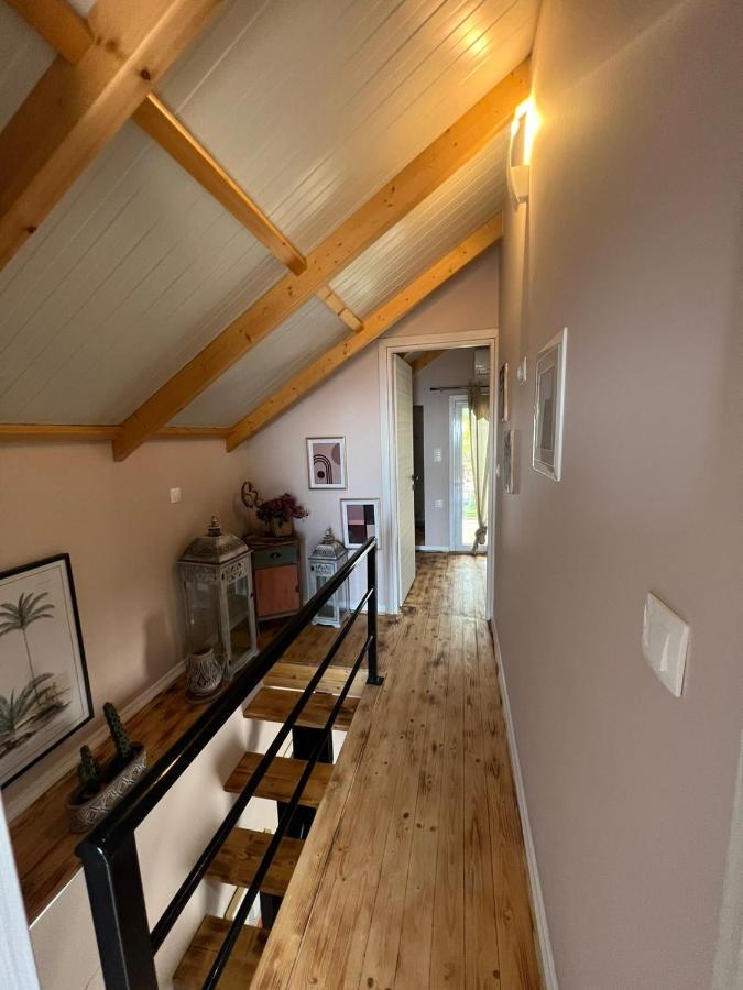 Attic View Villa Loutsa  Bagian luar foto