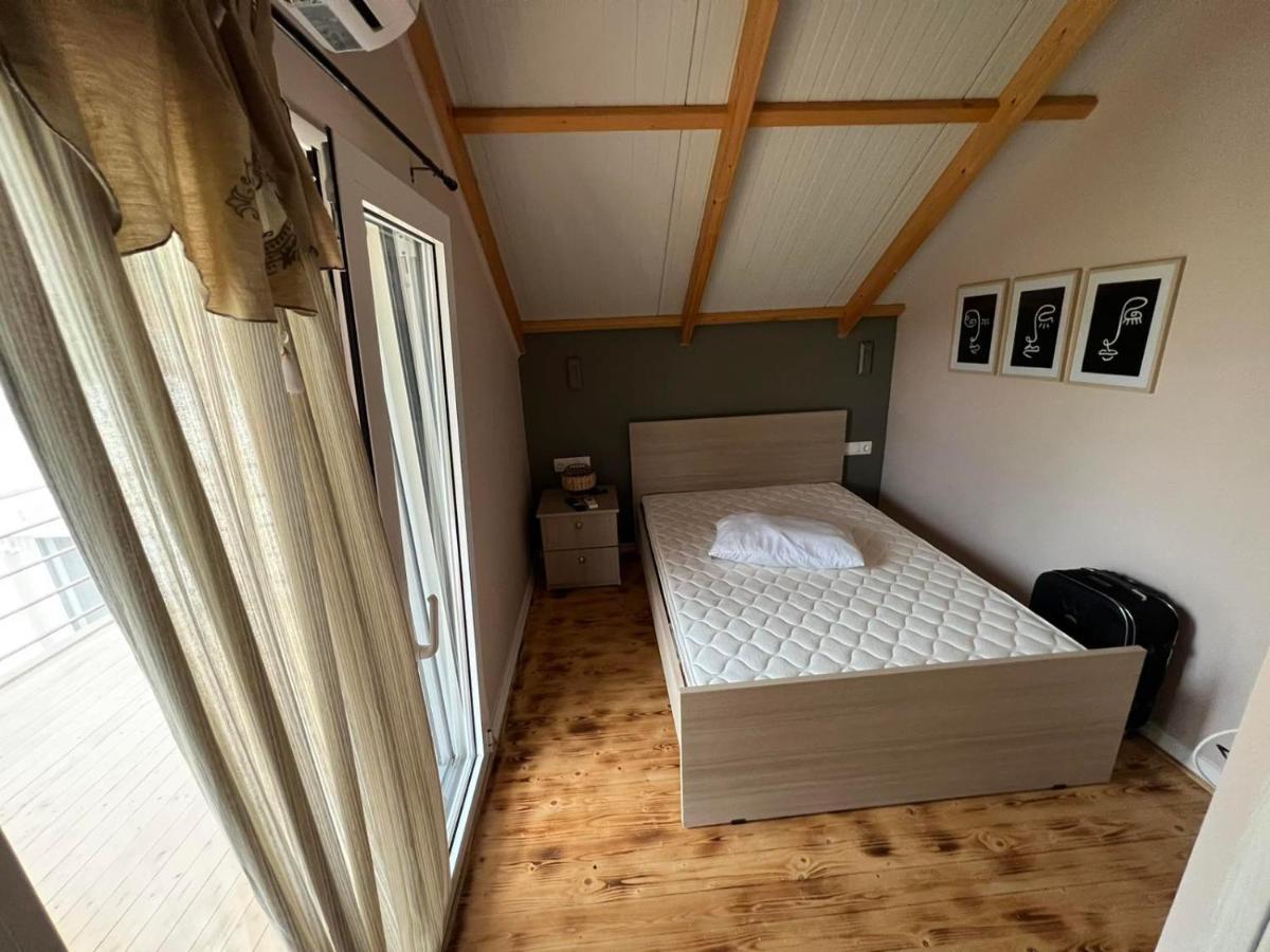 Attic View Villa Loutsa  Bagian luar foto